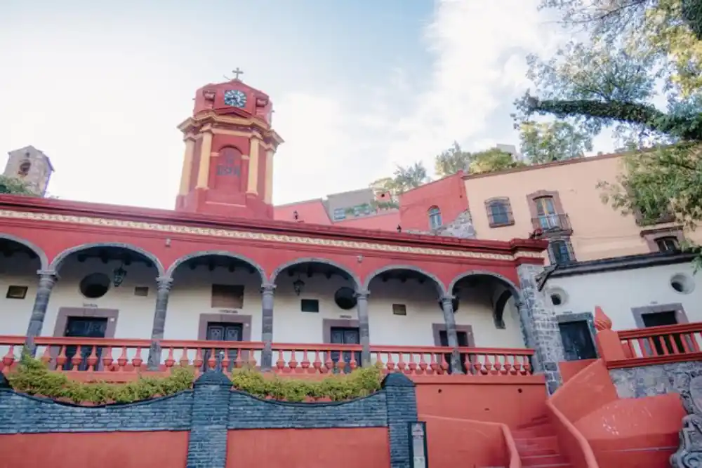 Aeromexico Guanajuato Office, Mexico